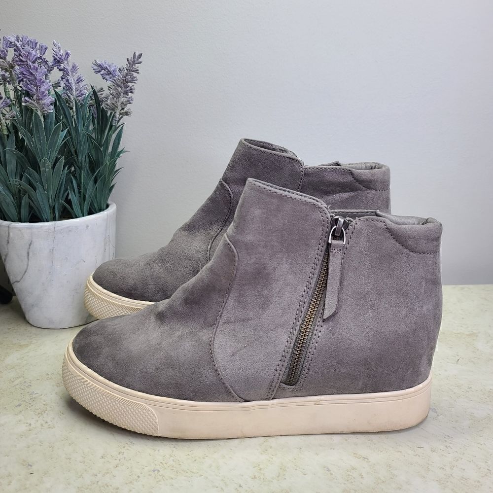 Universal Thread Zip Platform Sneaker 10 - Picture 5 of 8